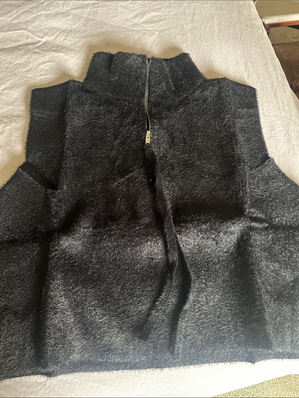 Maeve Black Mock Neck Sleeveless Zip Vest One size bit like medium size or small
